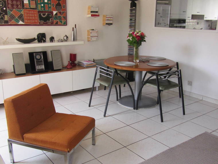 Homestay Fontenay-le-Fleury 107779