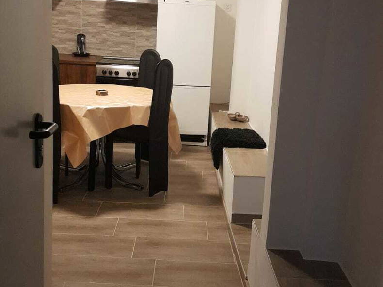 Hospedagem Em Casa De Família Cressier 216536-5