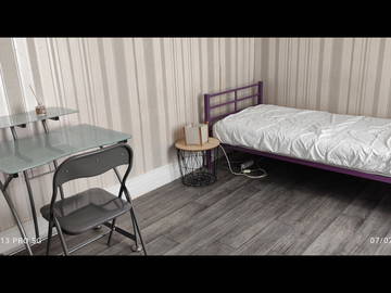 Studio À Louer Saint-Amand-Montrond 580156-1