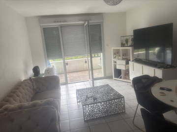 Unterkunft beim Gastgeber zur Miete in Toulouse - Foto 1: Wohnzimmer-1