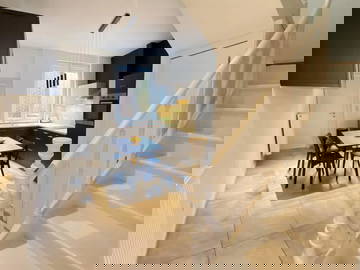 Wohngemeinschaft Liège 646260-3