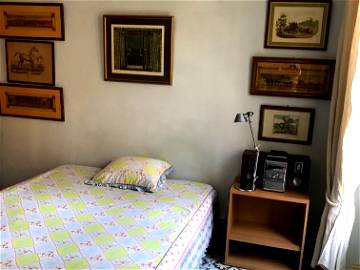 Roomlala | Chambre meublée 25 m2 Centre 6ème près place Castellane
