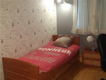 Roomlala | Chambre Meublée 3