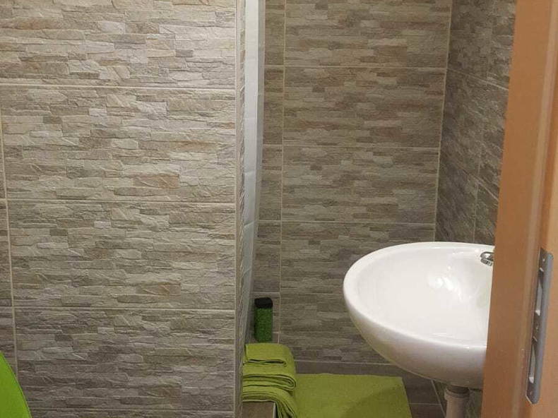 Hospedagem Em Casa De Família Cressier 216537-4