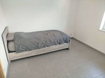 Chambre chez l'habitant à louer à Limbourg - photo 1-1