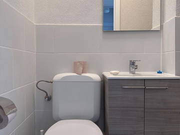 Wohngemeinschaft zur Miete in Etterbeek - Foto 9 : Badezimmer-9