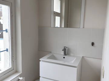 Wohngemeinschaft zur Miete in Etterbeek - Foto 10 : Badezimmer-10
