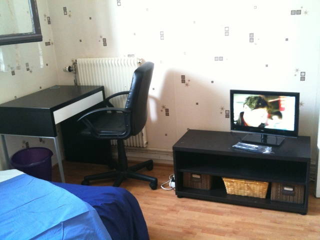 Kolokation Courcouronnes 20707-4