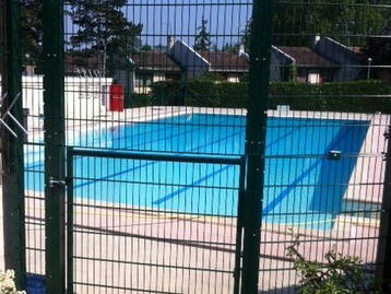 Quedarse En Casa Ris-Orangis 23118-3