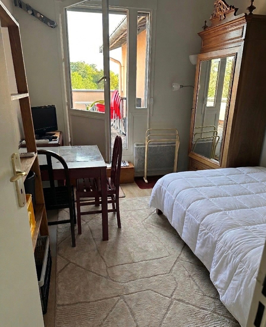 Chambre Chez L'habitant Saint-Genis-Laval 28022