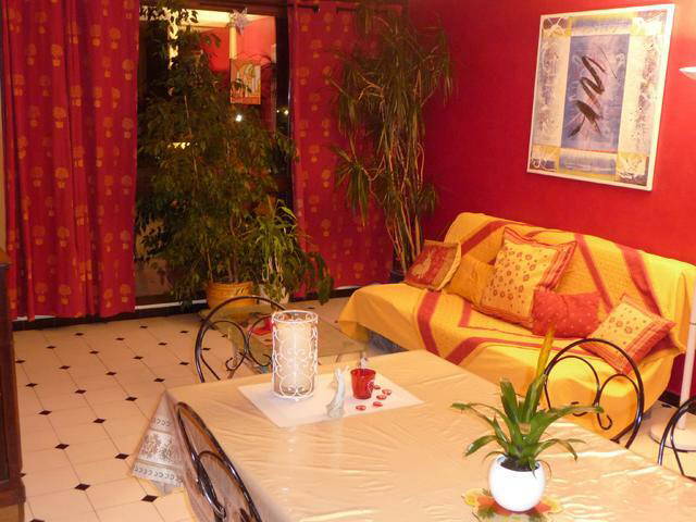 Gastgezin Fontaine 56683-1