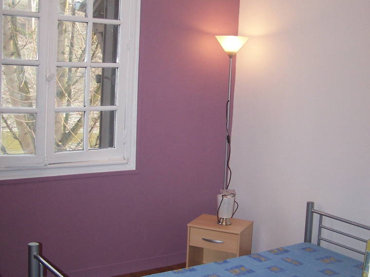 Homestay Évreux 74890