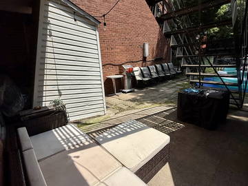 Homestay for rent in Montréal - photo 30: Other room-30