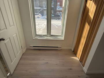 Homestay for rent in Montréal - photo 25: Other room-25