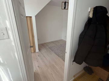 Homestay for rent in Montréal - photo 21: Other room-21