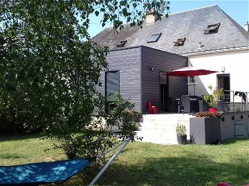 Room For Rent Saint-Cyr-Sur-Loire 55749