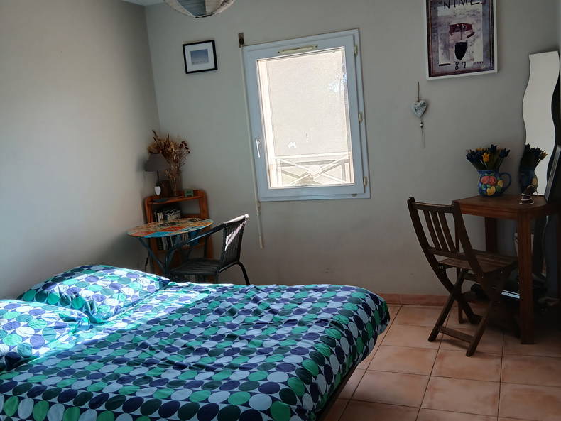 Homestay Nîmes 56145-3