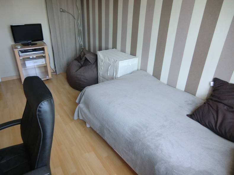 Homestay Lyon 77536-2