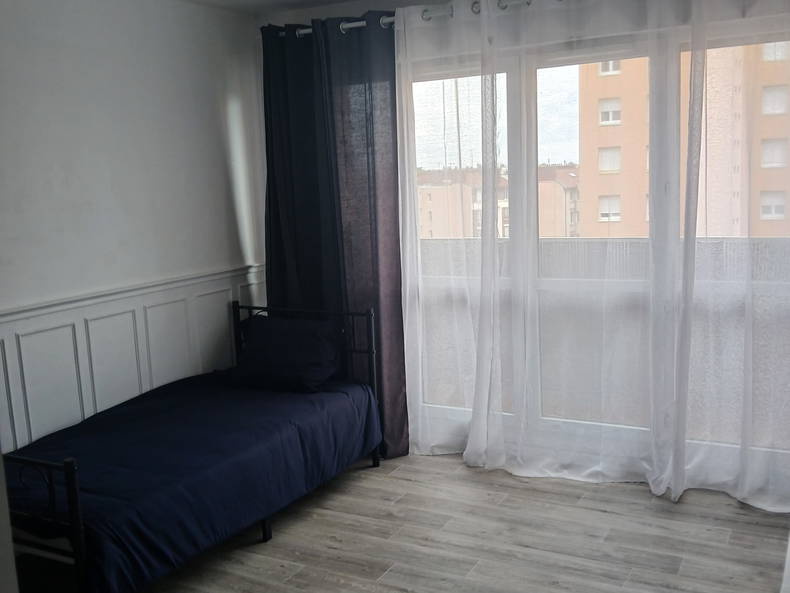 Wohngemeinschaft La Courneuve 674217-2