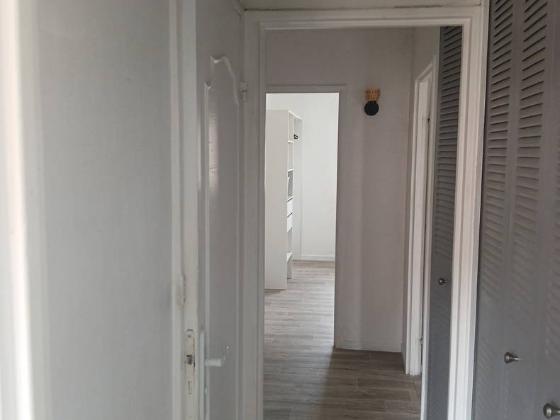 Wohngemeinschaft La Courneuve 674217-4
