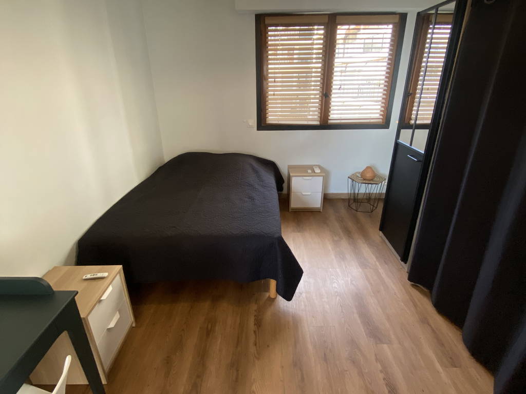 Chambre Chez L'habitant Cannes 664291-1