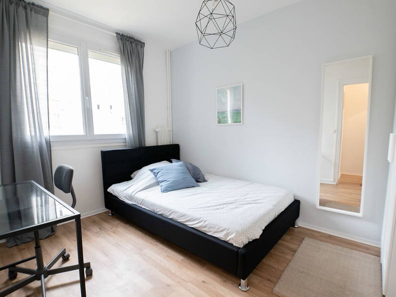 Kolokation Rouen 542291-3