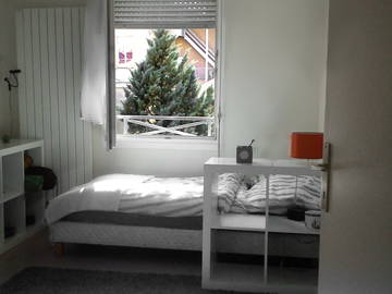 Homestay for rent in Lyon - photo 1 : Bedroom-1