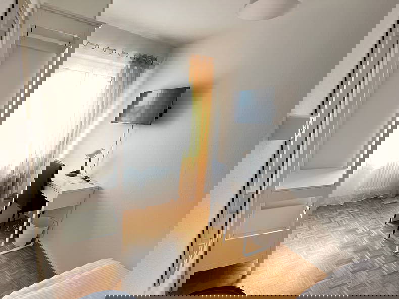 Colocación Crissier 658700-2