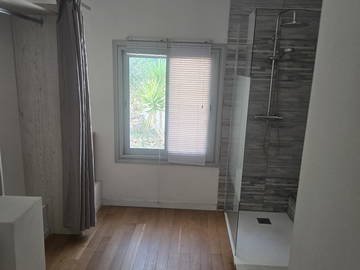 Habitación en casa del anfitrión en renta en Toulon - foto 6 : otra estancia-6