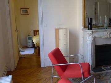 Room For Rent Paris 74025