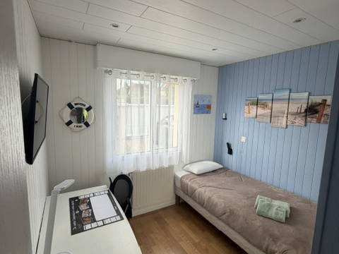 Chambre Chez L'habitant Carpiquet 667776-3