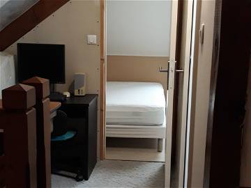 Room For Rent Chambray-Lès-Tours 233485-1