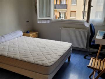 Roomlala | Chambre meublée chez l'habitant Evreux centre