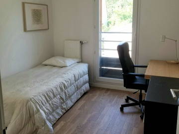 Homestay for rent in Châtenay-Malabry - photo 1: Bedroom-1