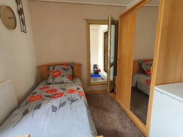 Unterkunft beim Gastgeber zur Miete in Villeurbanne - Foto 2 : Schlafzimmer-2