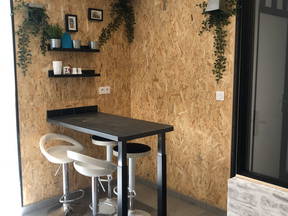 Habitación amueblada en apartamento. Compañero de cuarto. tranvía prox Copernic Fac