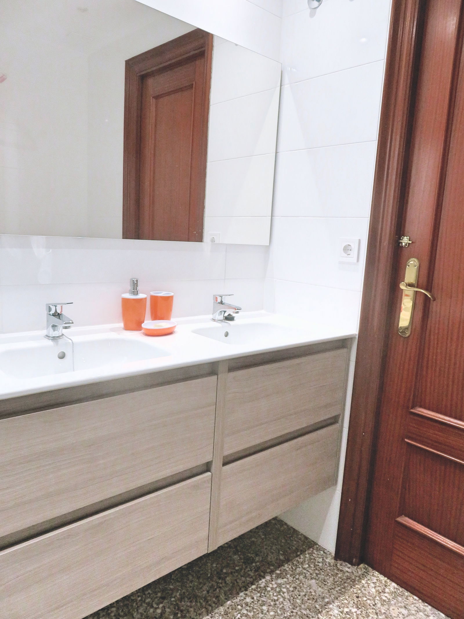 Colocation València 230575