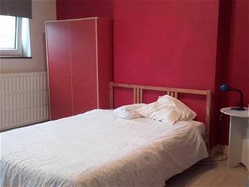 Roomlala | Chambre Meublée Dans Maison De Maître, Quartier Calme à Verv