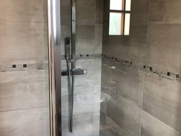 Chambre chez l'habitant à louer à Parmain - photo 7 : salle de bain-7