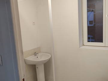 Colocation à louer à Roubaix - salle de bain-2