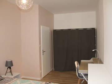 Colocation à louer à Saint-Étienne - photo 4 : chambre-4