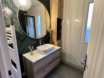 Chambre chez l'habitant à louer à Boissy-Saint-Léger - photo 1 : salle de bain-1