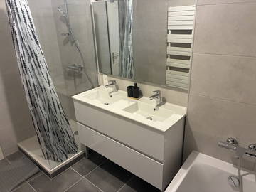 Colocation Savigny 660551-4