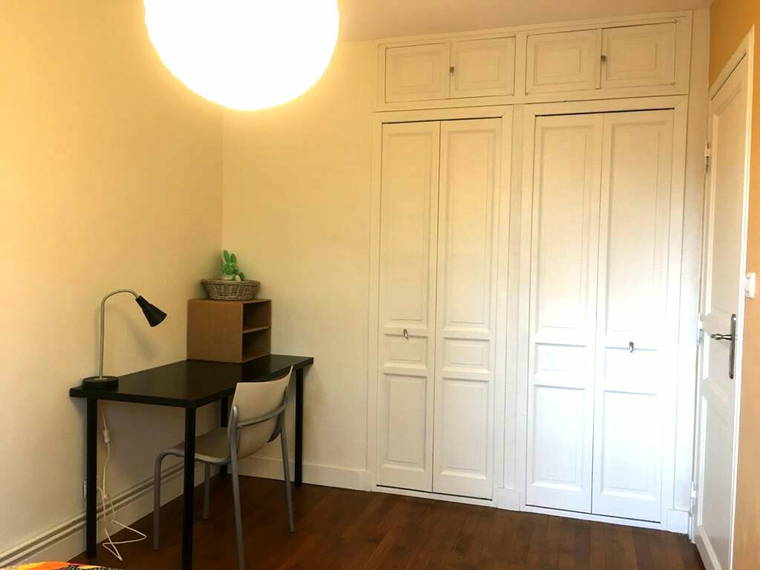 Homestay Villeurbanne 247070