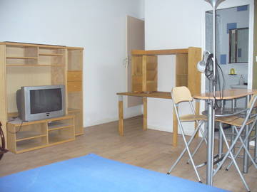 Habitación En Alquiler St Genis Laval 11496