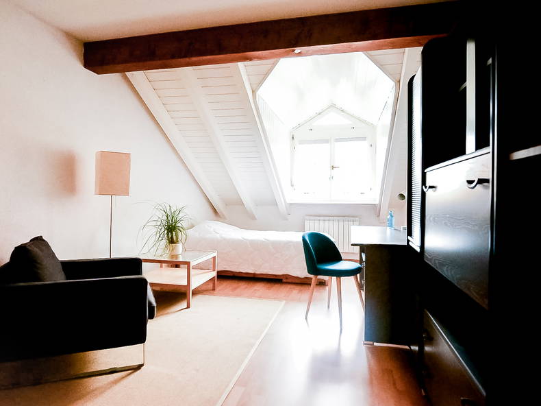 Homestay Sullens 232719-1