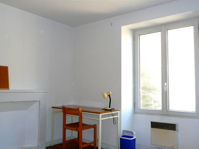 Room In The House Poitiers 78386-1