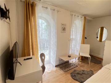 Room For Rent Montreux 398448