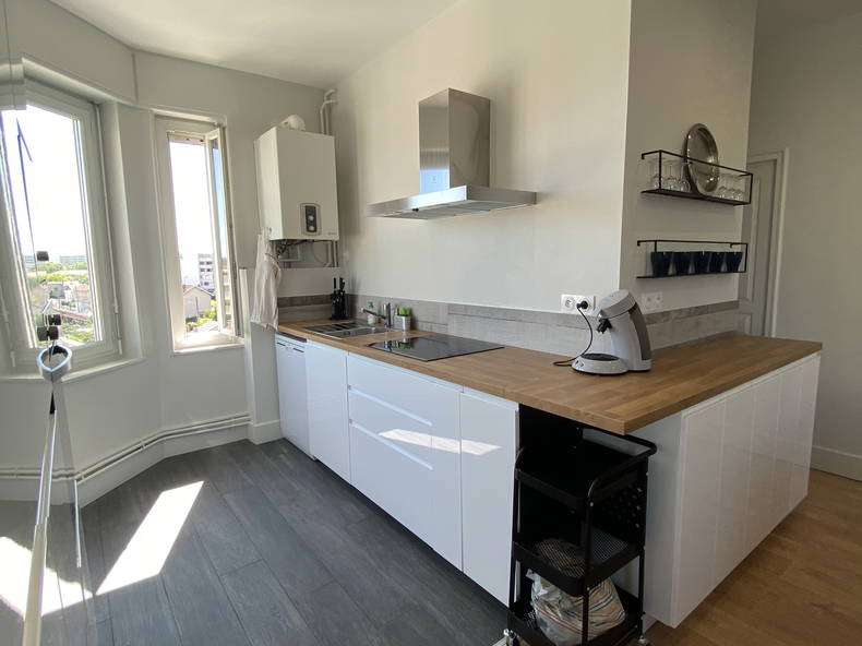 Kolokation Vénissieux 482223-3