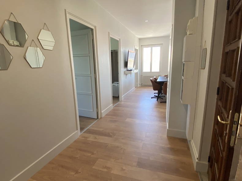 Kolokation Vénissieux 482223-5